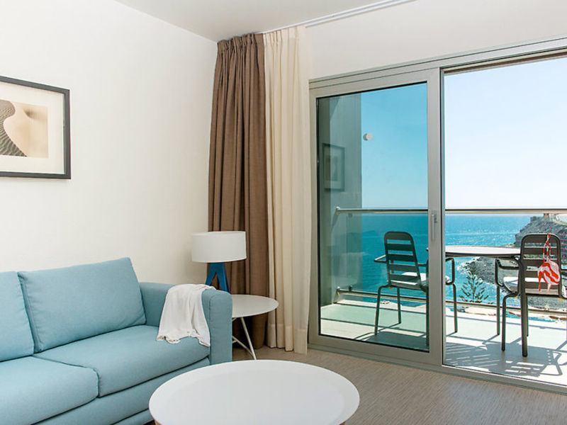 Riviera Vista