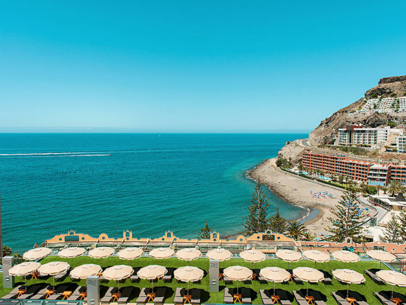 Riviera Vista