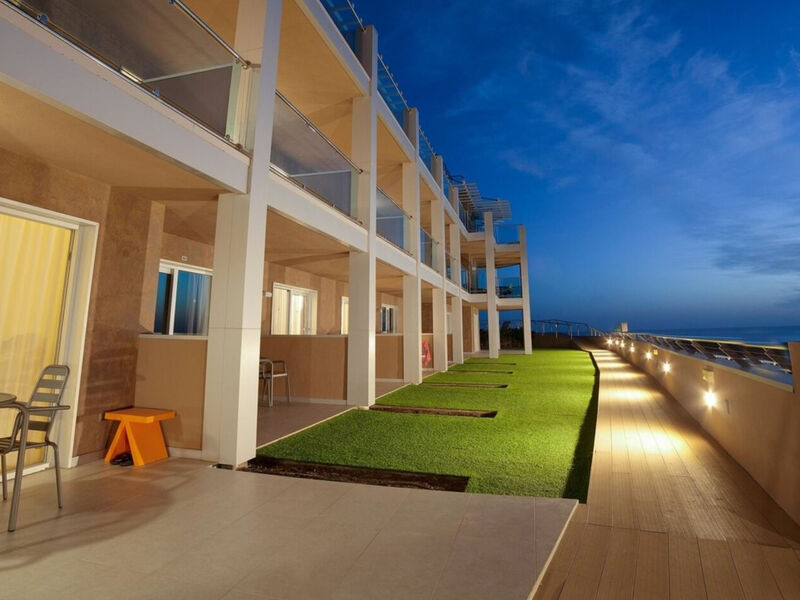 Riviera Vista