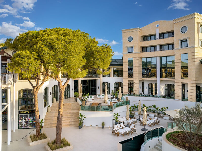 Rixos Park Belek – The Land Of Legends Theme Park Free Access
