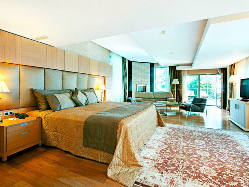 Rixos Sungate