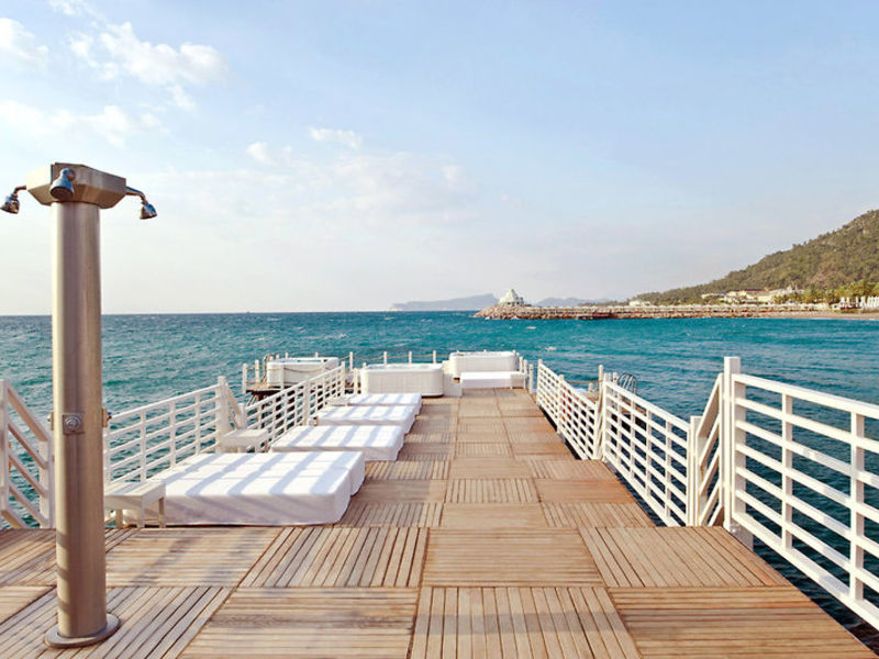 Rixos Sungate