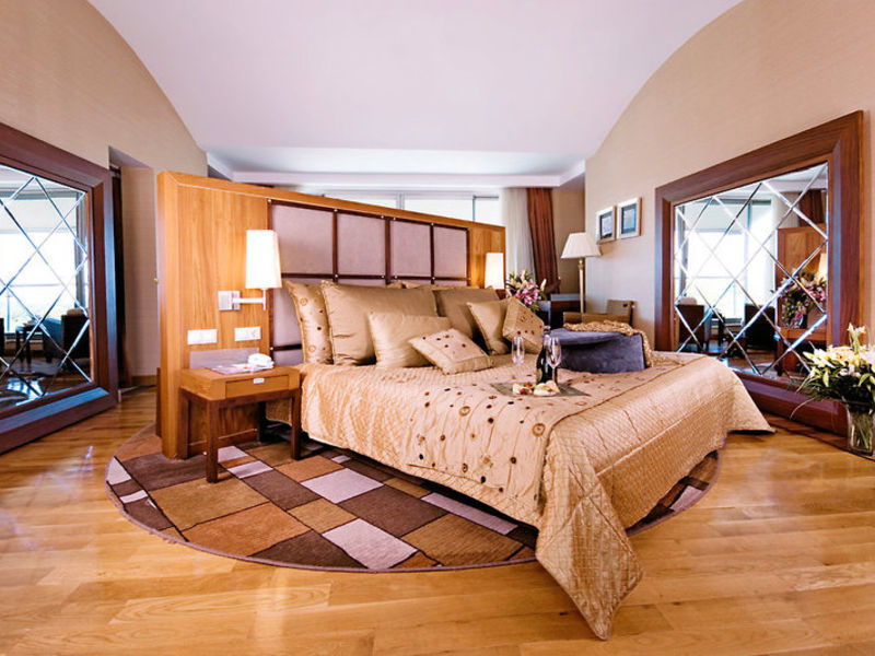 Rixos Sungate