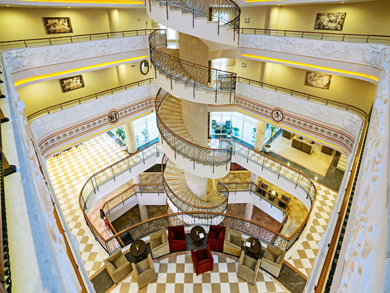 Roma Beach Resort & Spa