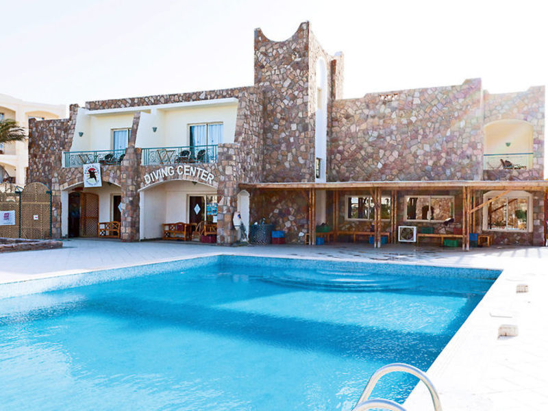 Royal Brayka Beach Resort