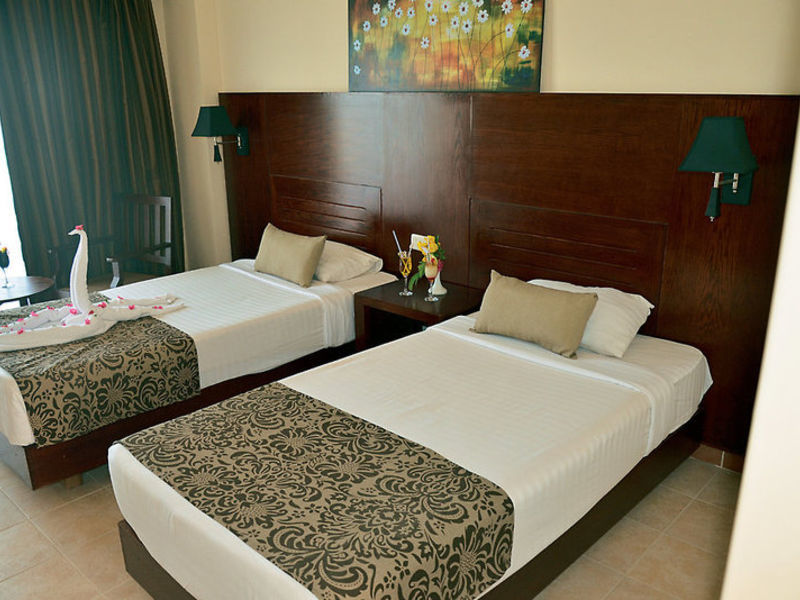 Royal Brayka Beach Resort