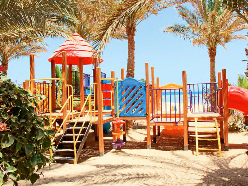 Royal Brayka Beach Resort