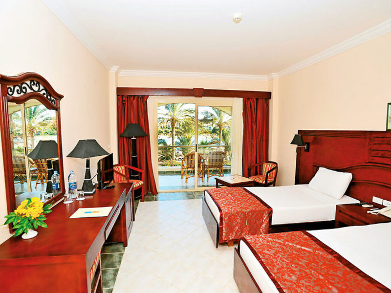 Royal Brayka Beach Resort