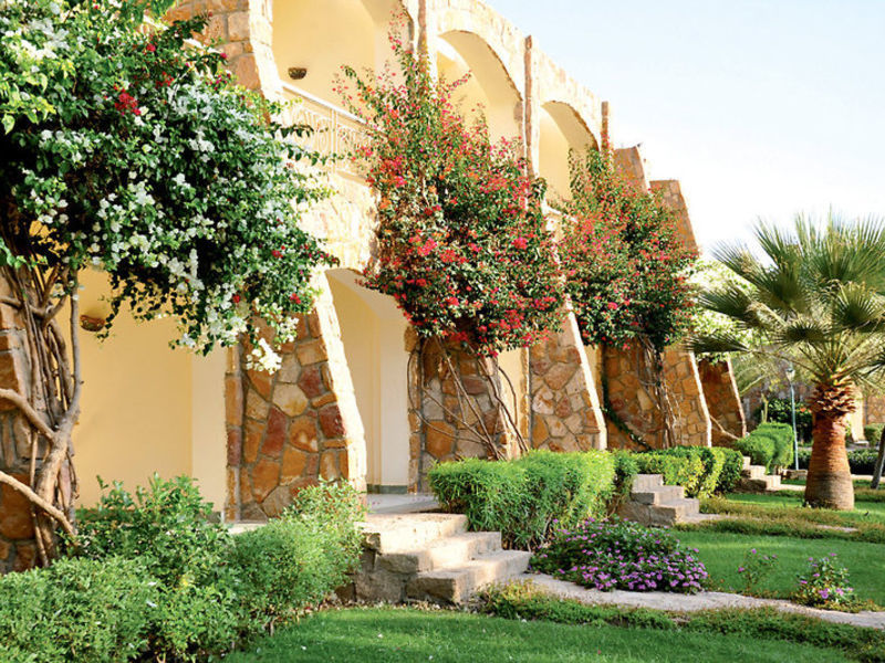 Royal Brayka Beach Resort