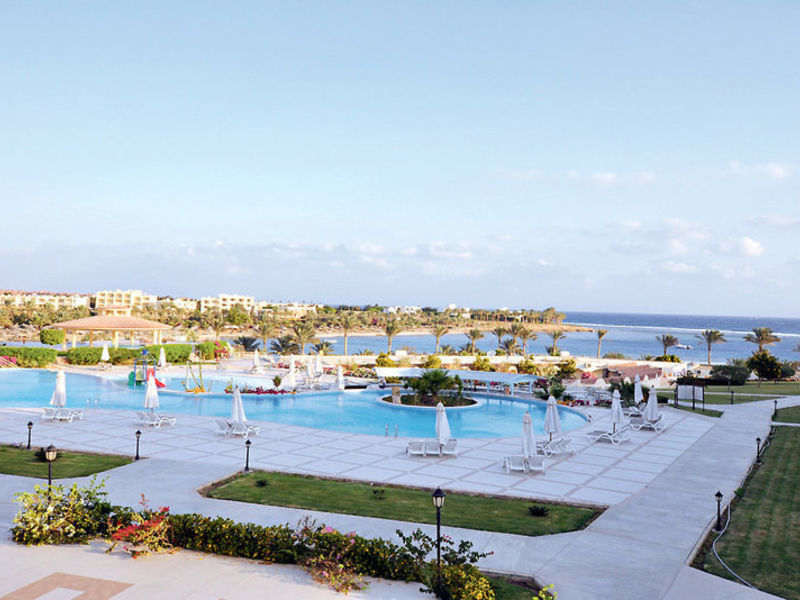 Royal Brayka Beach Resort