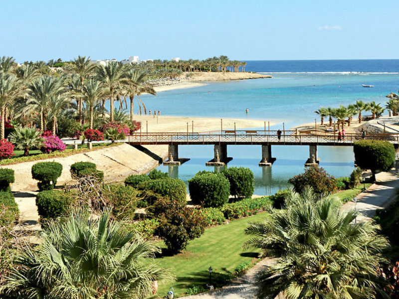 Royal Brayka Beach Resort