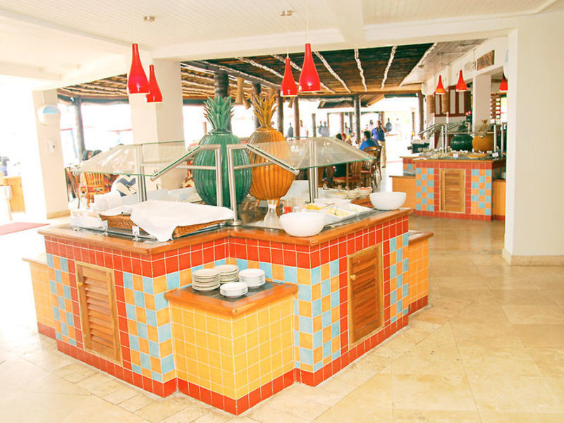 Royal Decameron Club Caribbean
