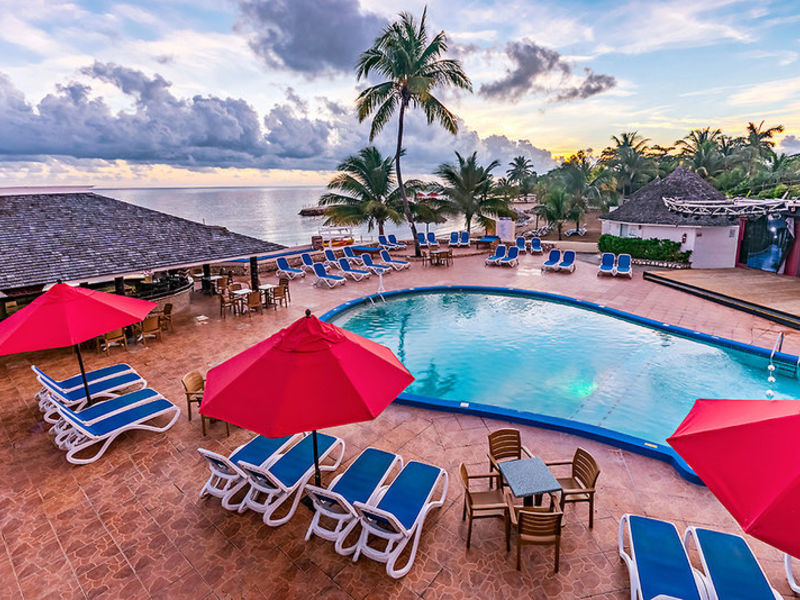 Royal Decameron Club Caribbean