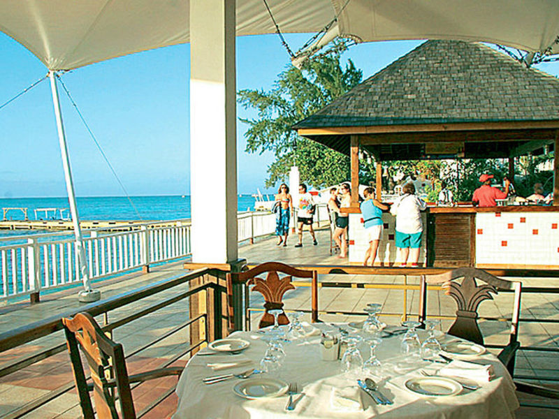 Royal Decameron Montego Beach