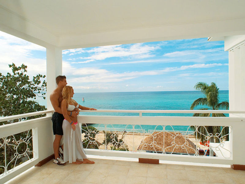 Royal Decameron Montego Beach
