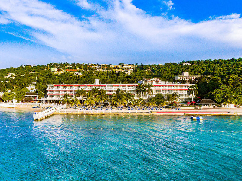 Royal Decameron Montego Beach