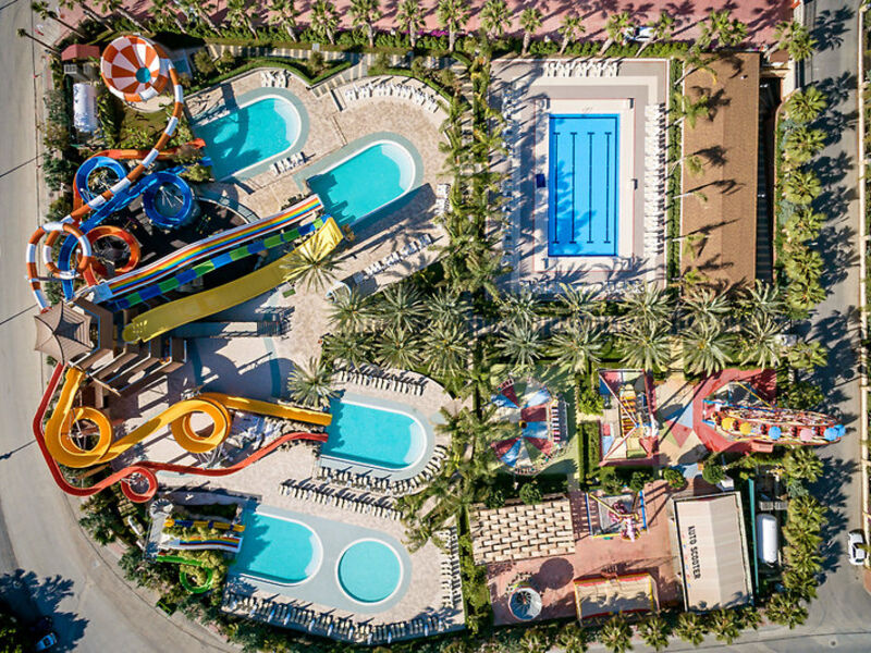 Royal Dragon Hotel