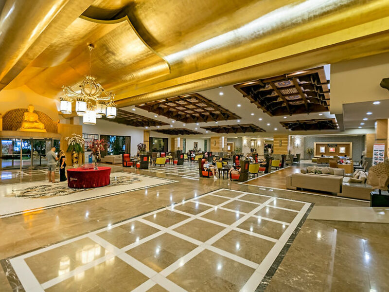 Royal Dragon Hotel