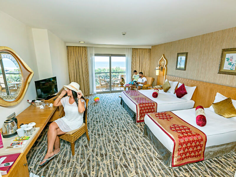 Royal Dragon Hotel