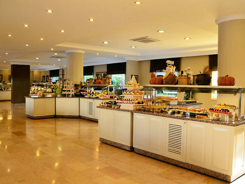 Royal Garden Suites
