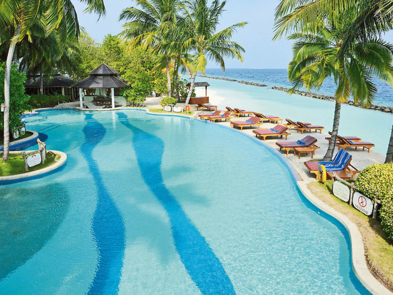 Royal Island Resort & Spa