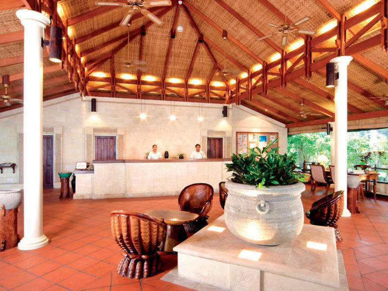 Royal Island Resort & Spa