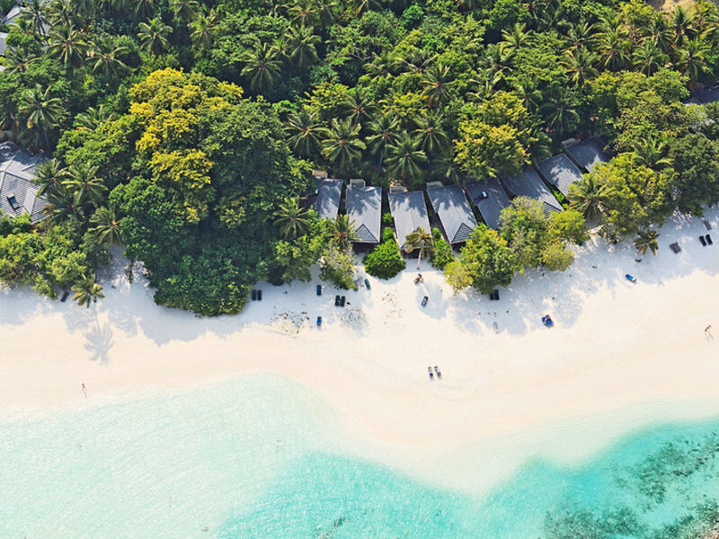 Royal Island Resort & Spa