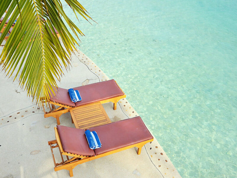 Royal Island Resort & Spa