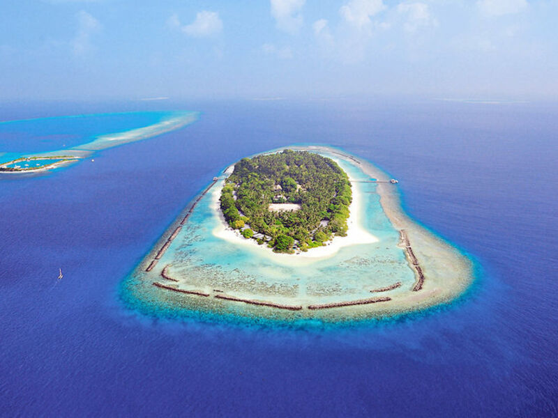Royal Island Resort & Spa