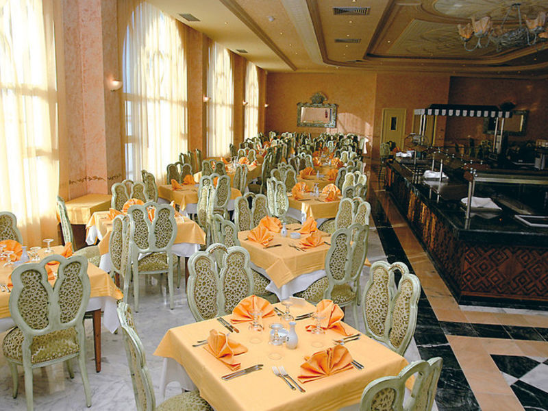 Royal Jinene Beach