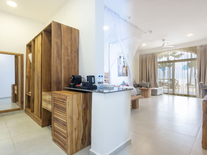 Royal Mandarin Hotel &Amp; Resort