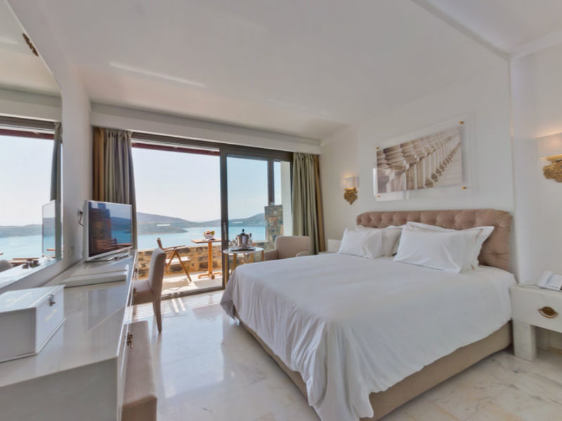 Royal Marmin Bay Boutique