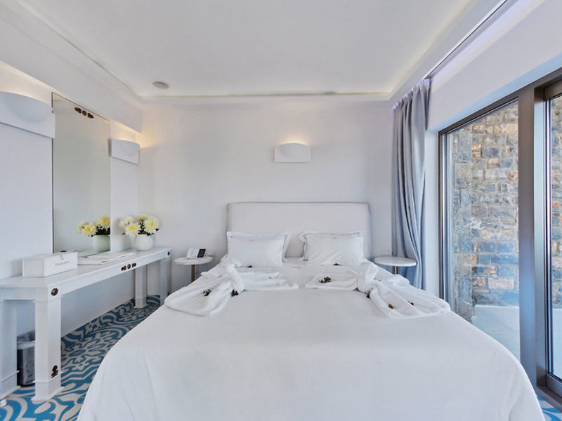Royal Marmin Bay Boutique