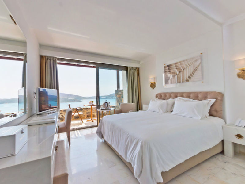 Royal Marmin Bay Boutique