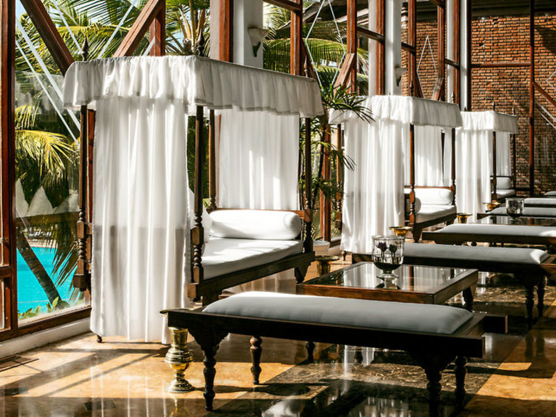 Royal Palms