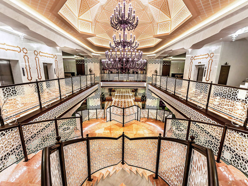 Royal Taj Mahal