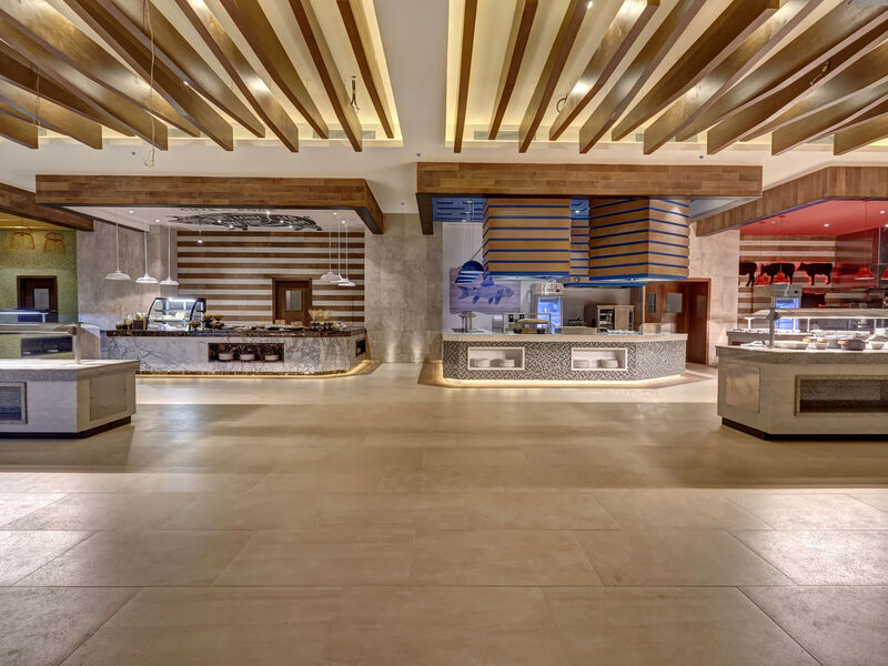 Royalton Bavaro Resort &Amp; Spa