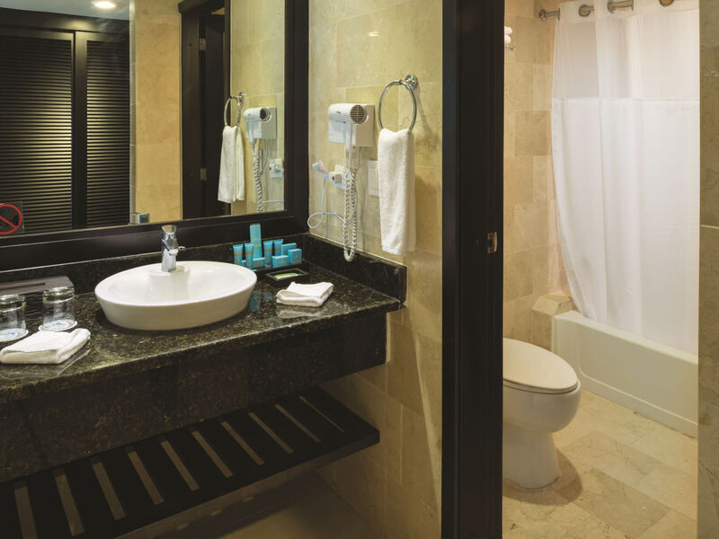 Royalton Splash Punta Cana Resort &Amp; Spa