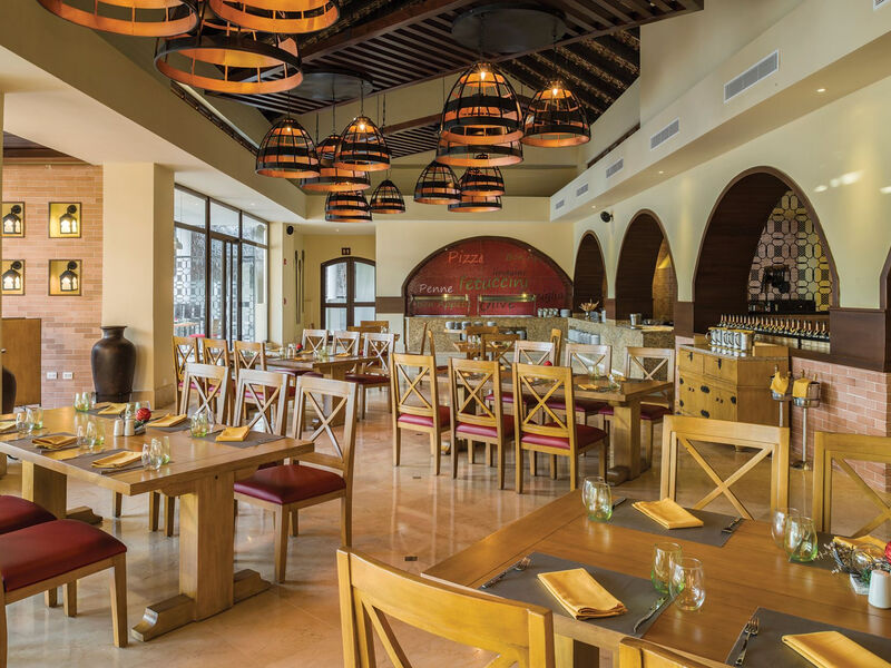 Royalton Splash Punta Cana Resort &Amp; Spa