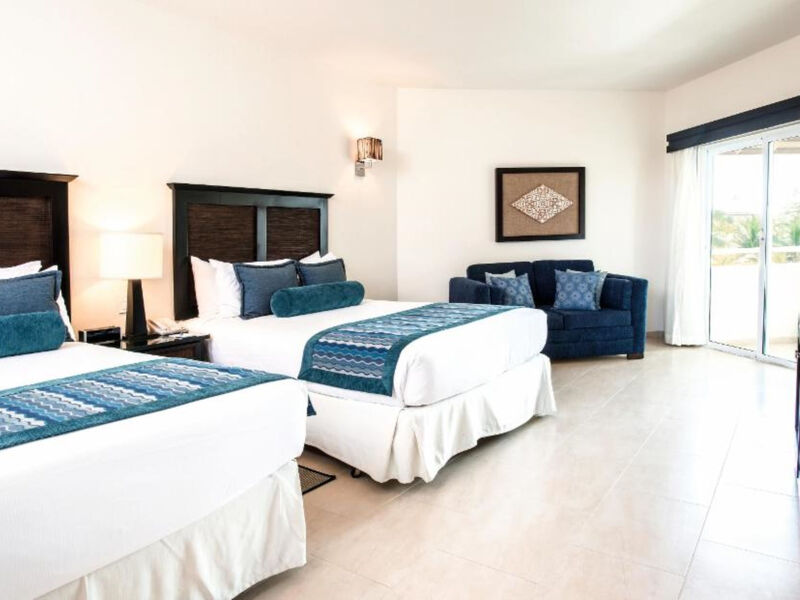 Royalton Splash Punta Cana Resort &Amp; Spa