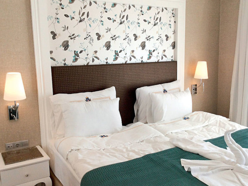 Rubi Platinum Spa Res. & Suites