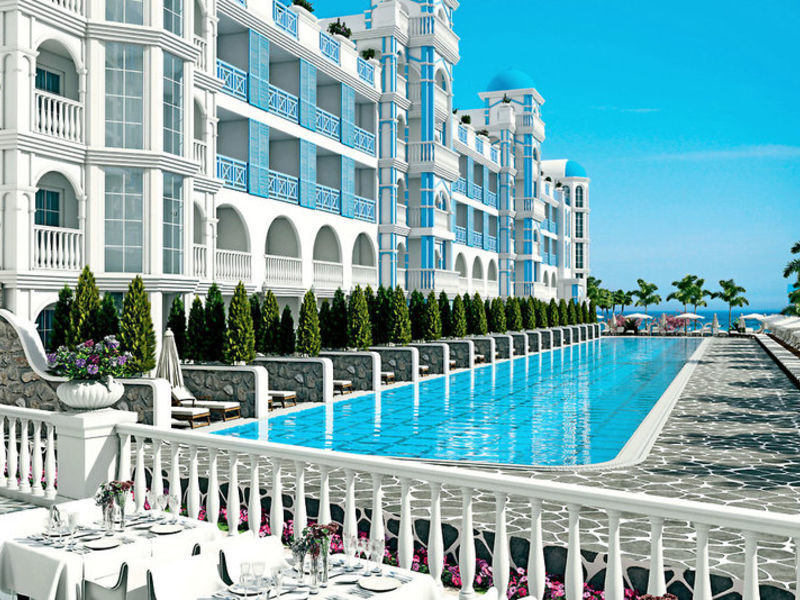 Rubi Platinum Spa Res. & Suites