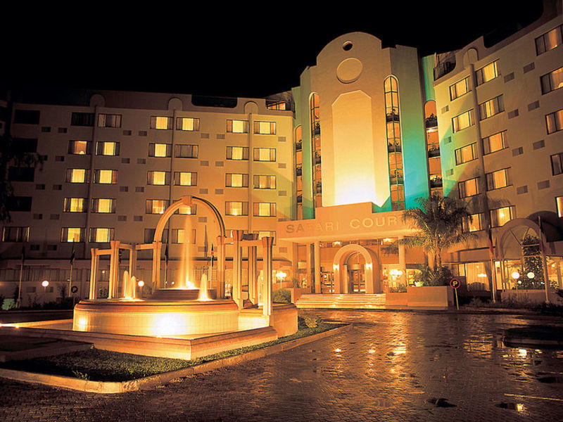 Safari Court