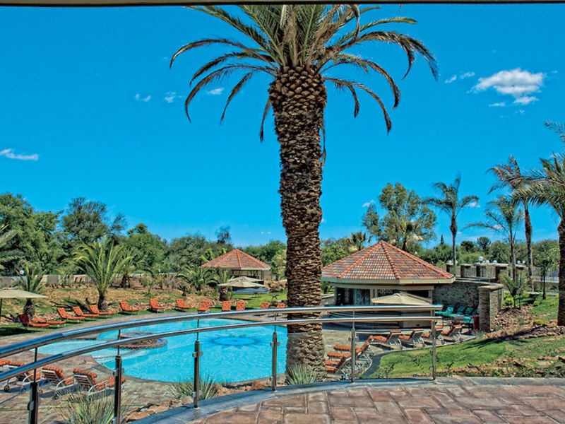 Safari Court Hotel