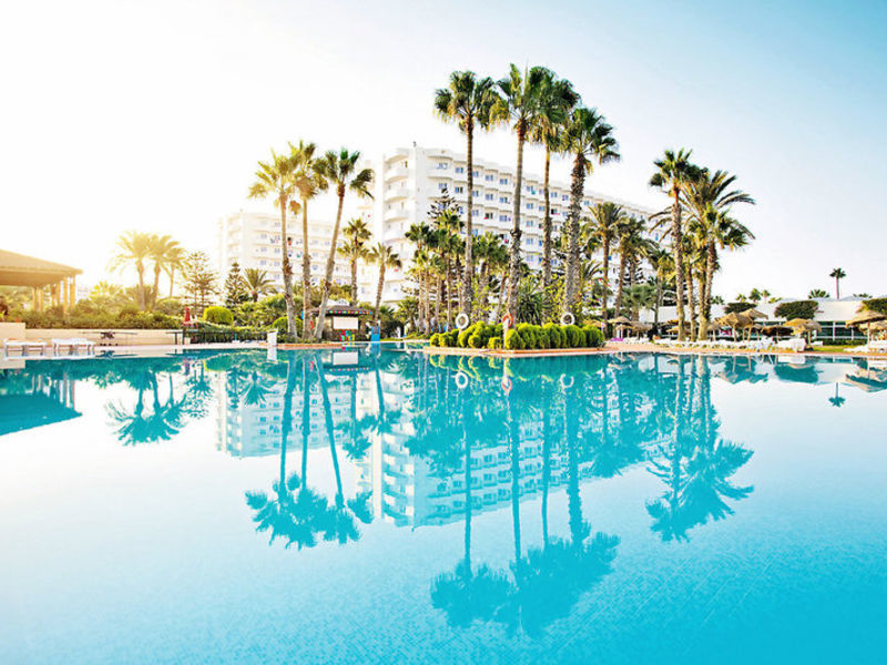 Sahara Beach Aquapark Resort