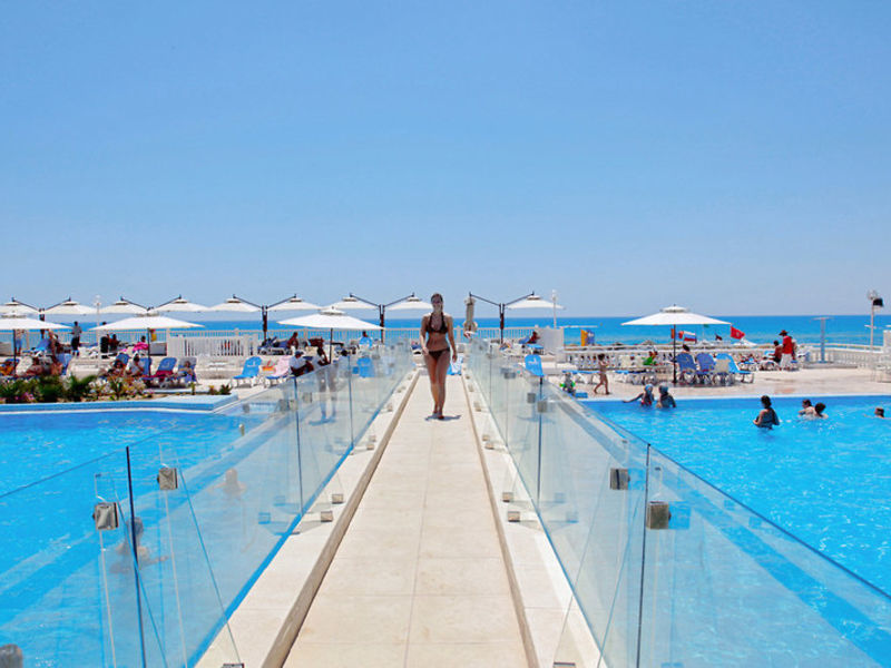 Samira Club