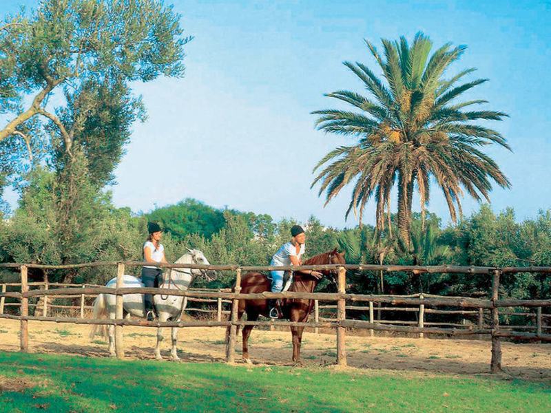 Samira Club