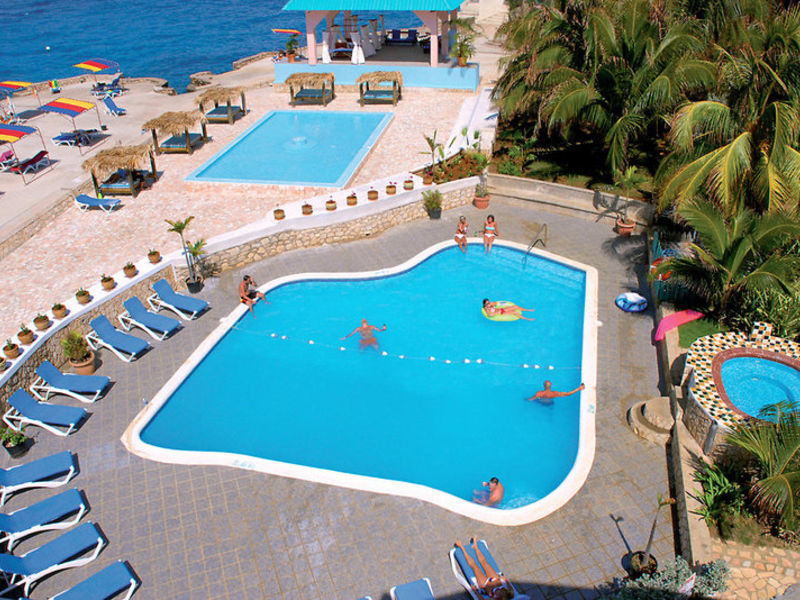 Samsara Cliff Resort KS