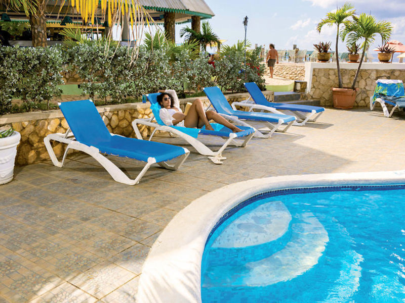 Samsara Cliff Resort KS