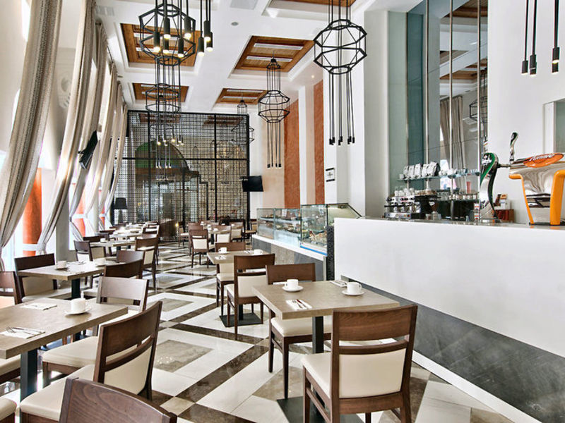 San Antonio Hotel & Spa